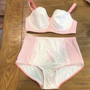 NWT Plus Size Longline High-Waisted Lingerie Set